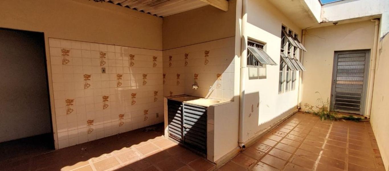 CASA NA Centro em Assis