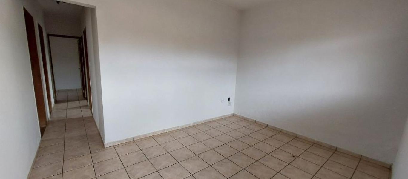 CASA NA Vila Rodrigues em Assis