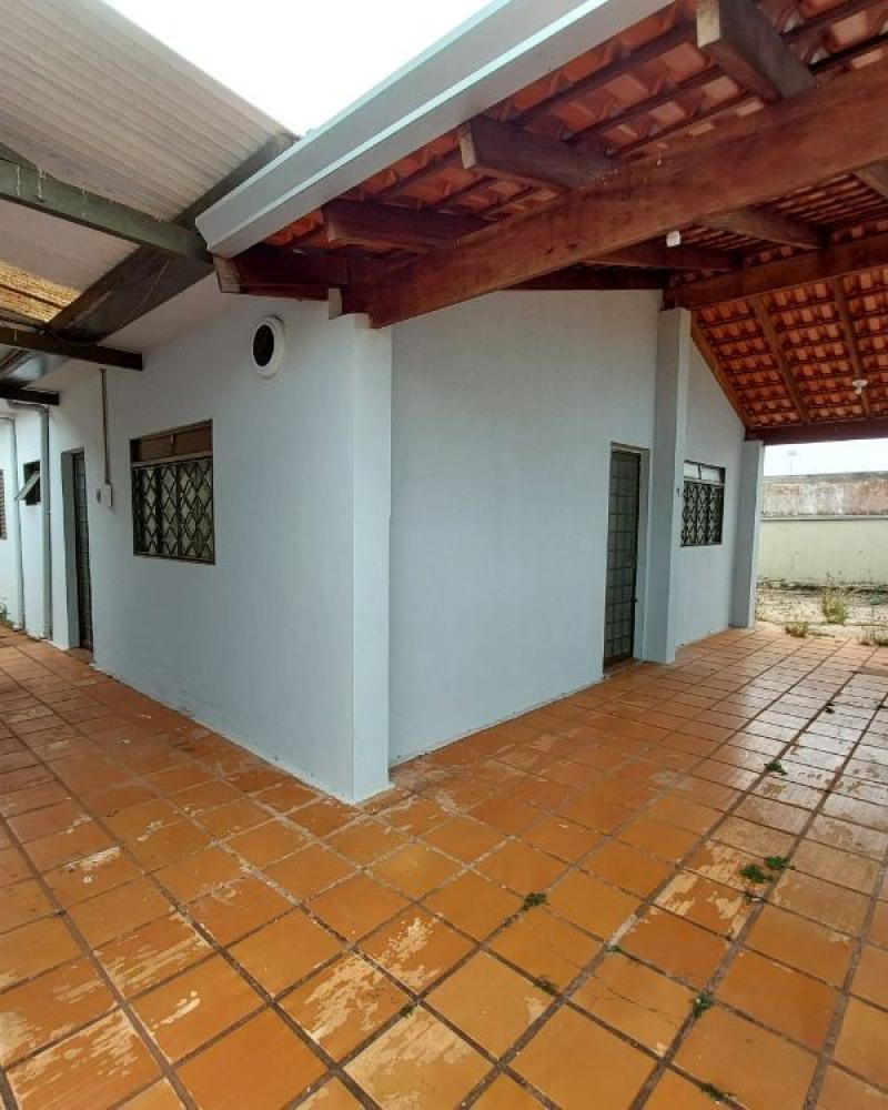 CASA NA Vila Rodrigues em Assis