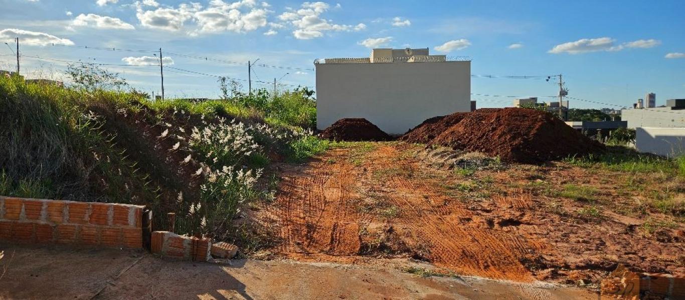 TERRENO NO RESIDENCIAL PARK BAMBU III em Assis