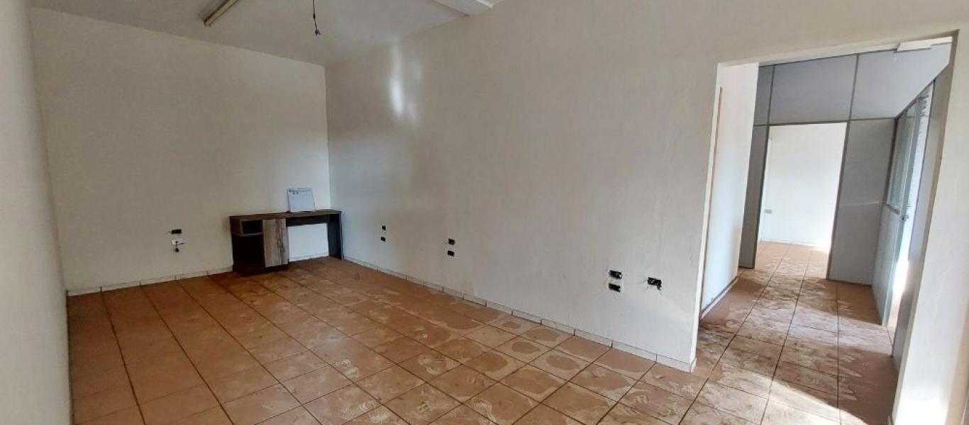 SALA COMERCIAL NA Centro em Assis