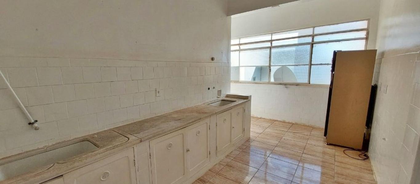 APARTAMENTO NA Centro em Assis