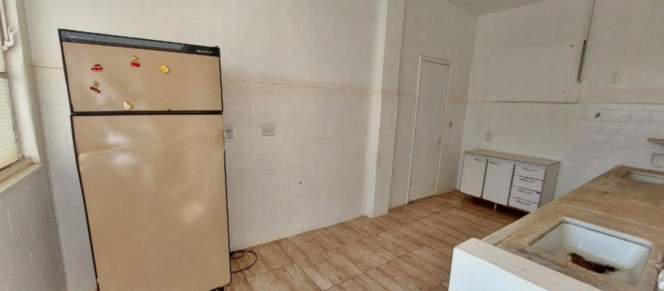 APARTAMENTO NA Centro em Assis