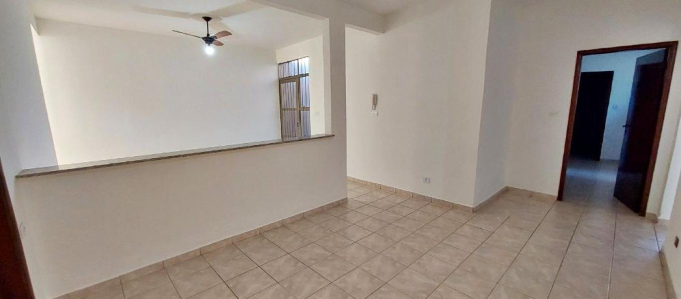 CASA NA Centro em Assis