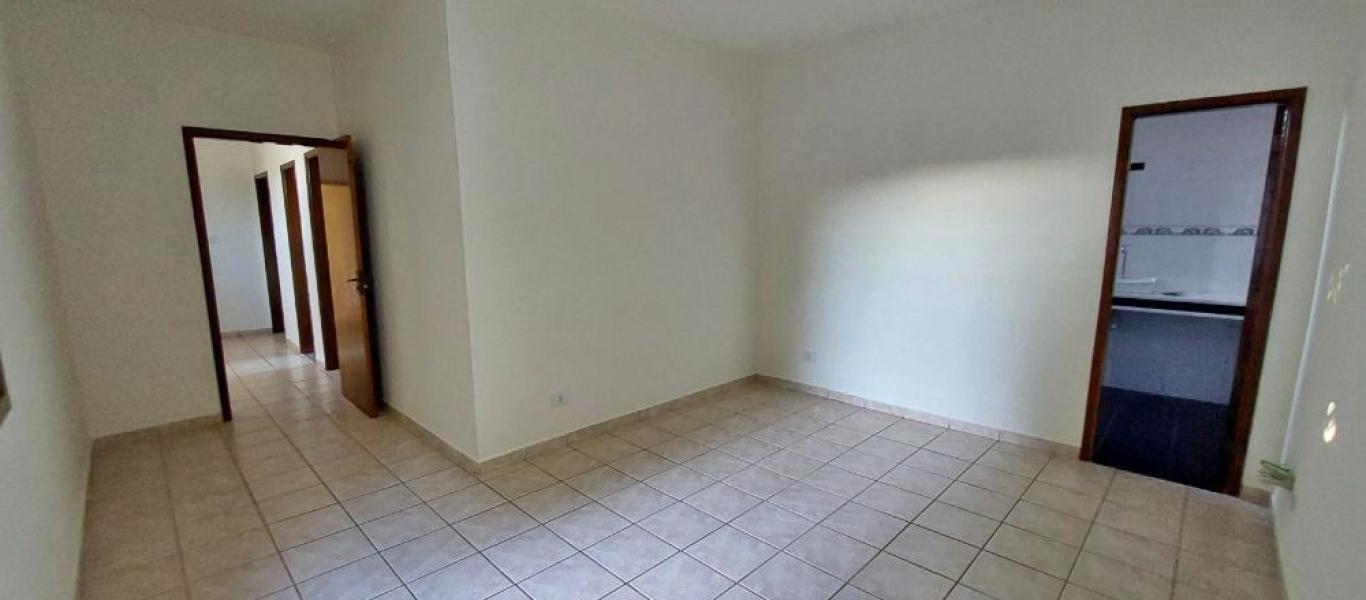 CASA NA Centro em Assis