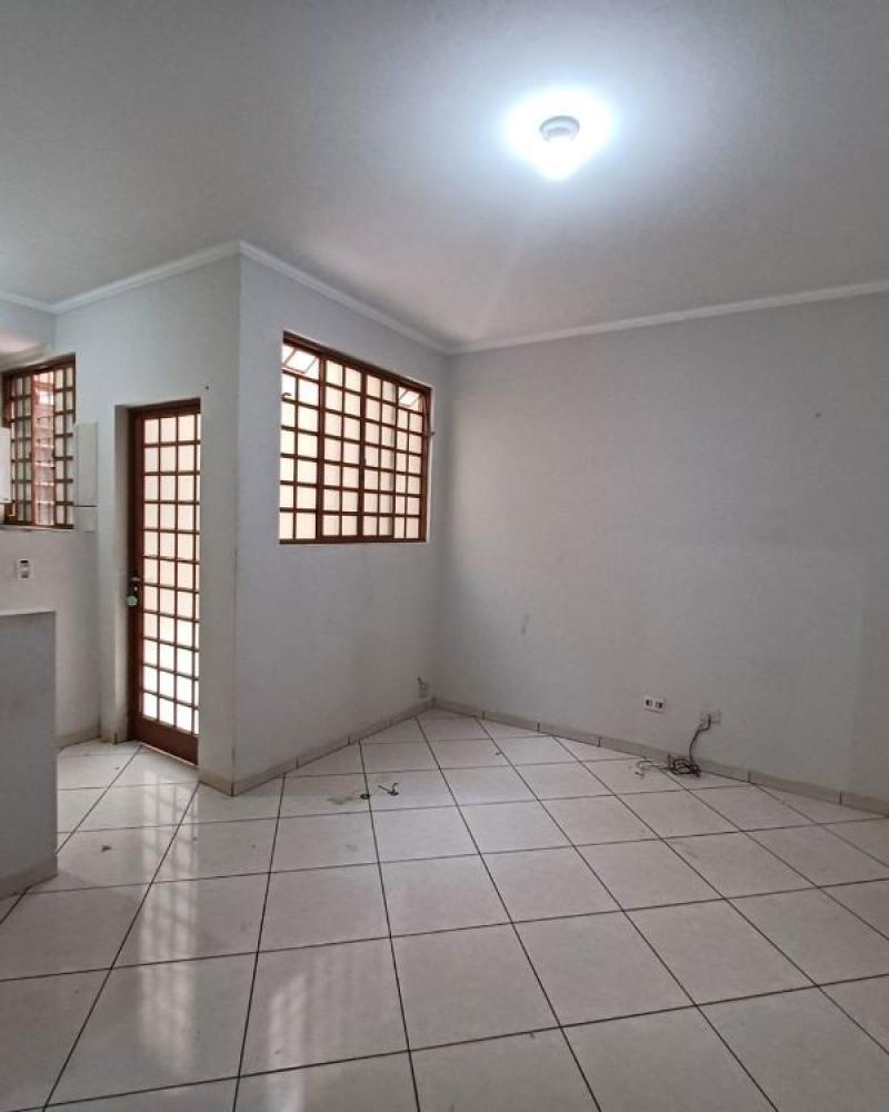 APARTAMENTO NA Centro em Assis