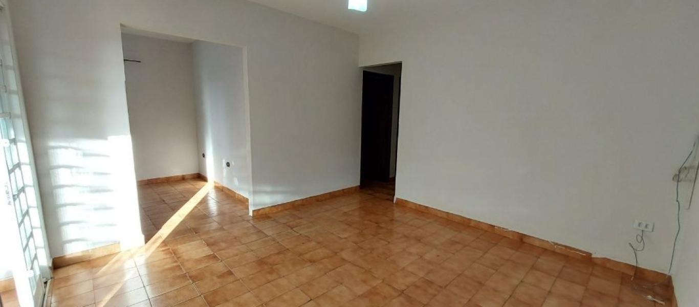 CASA NO Jardim Paulista em Assis