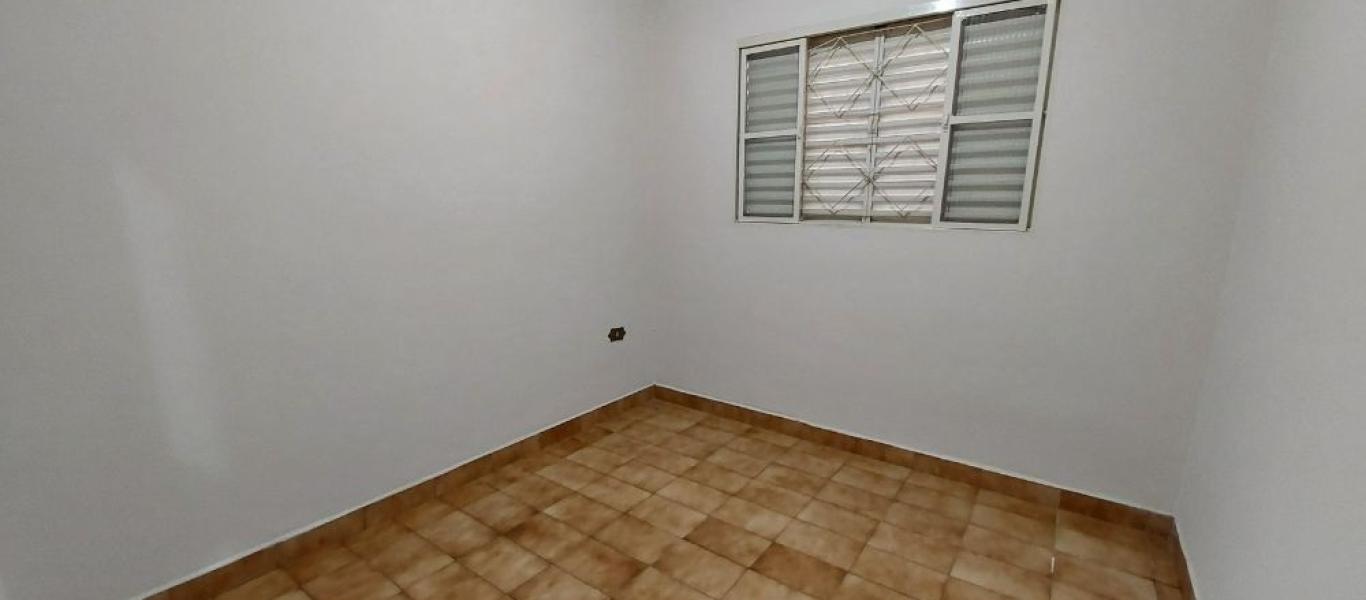 CASA NO Jardim Paulista em Assis