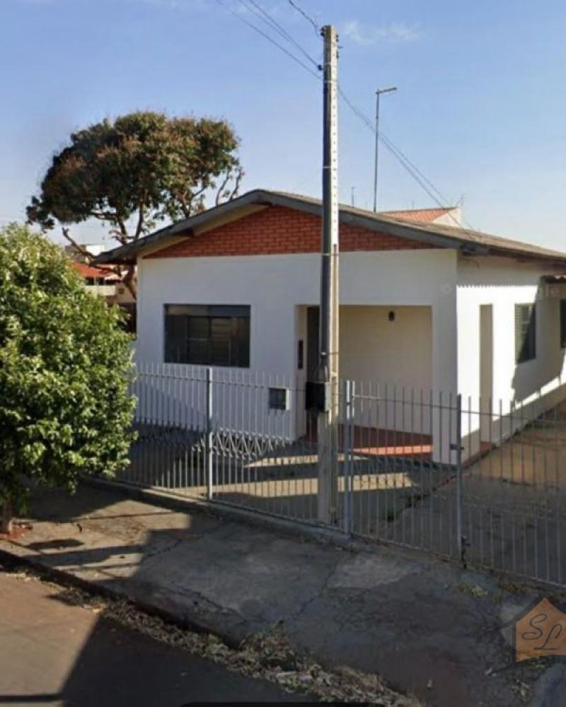 CASA NA Vila Xavier em Assis