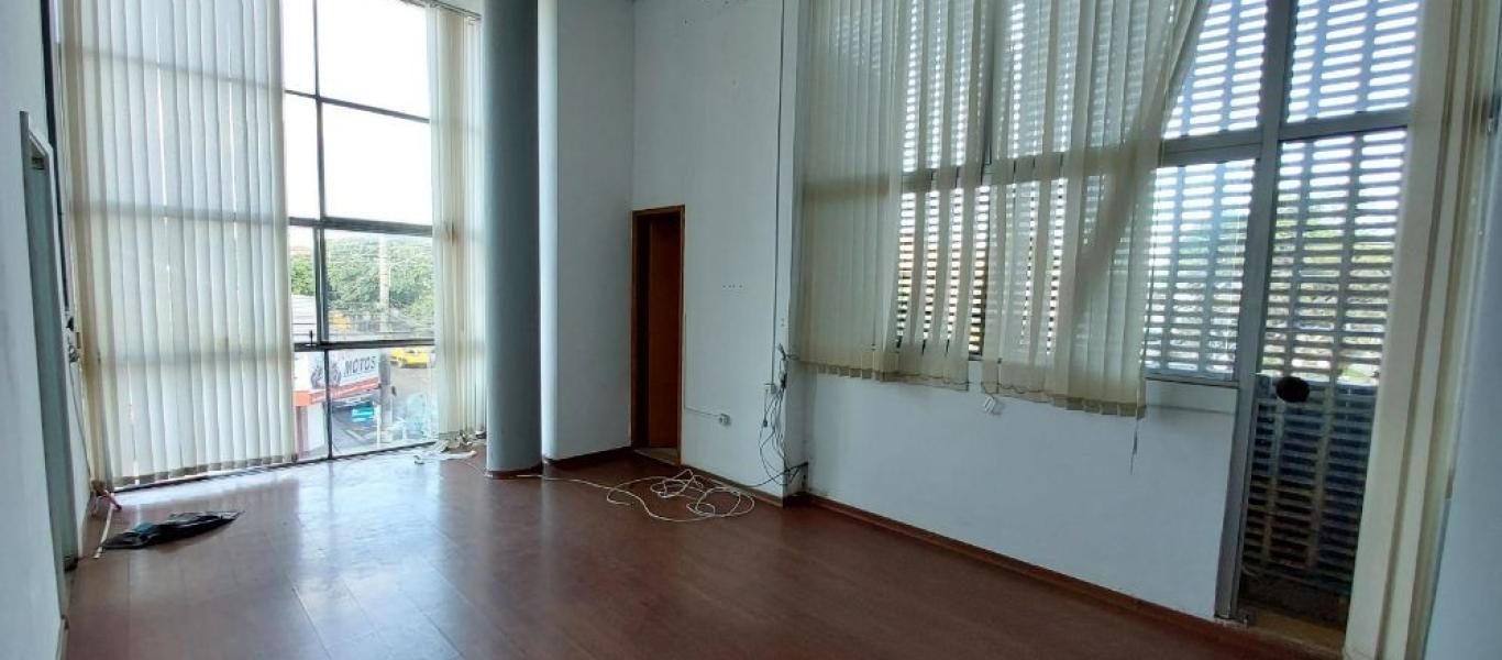PONTO COMERCIAL NA Centro em Assis