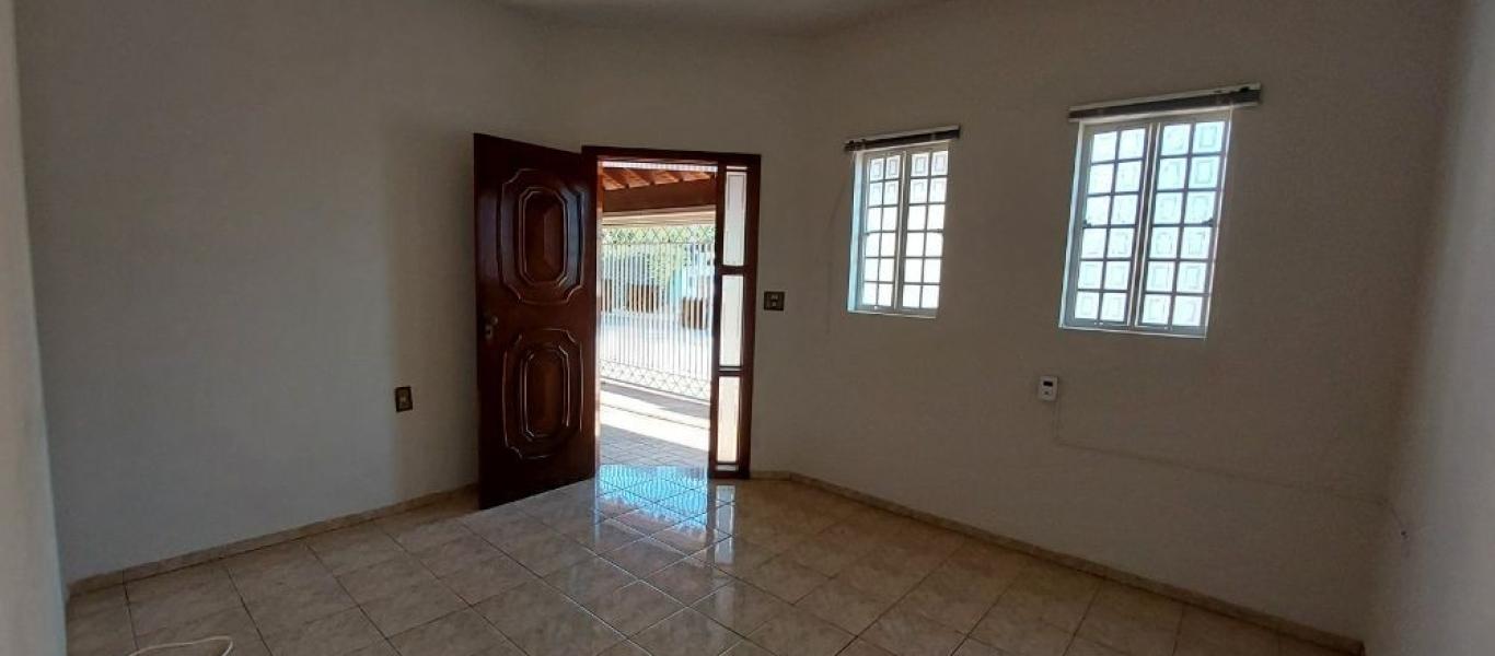 CASA NO Jardim Europa em Assis