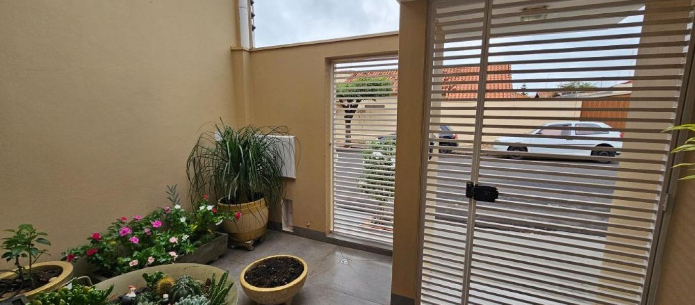 CASA NA SANTA CECILIA em Assis