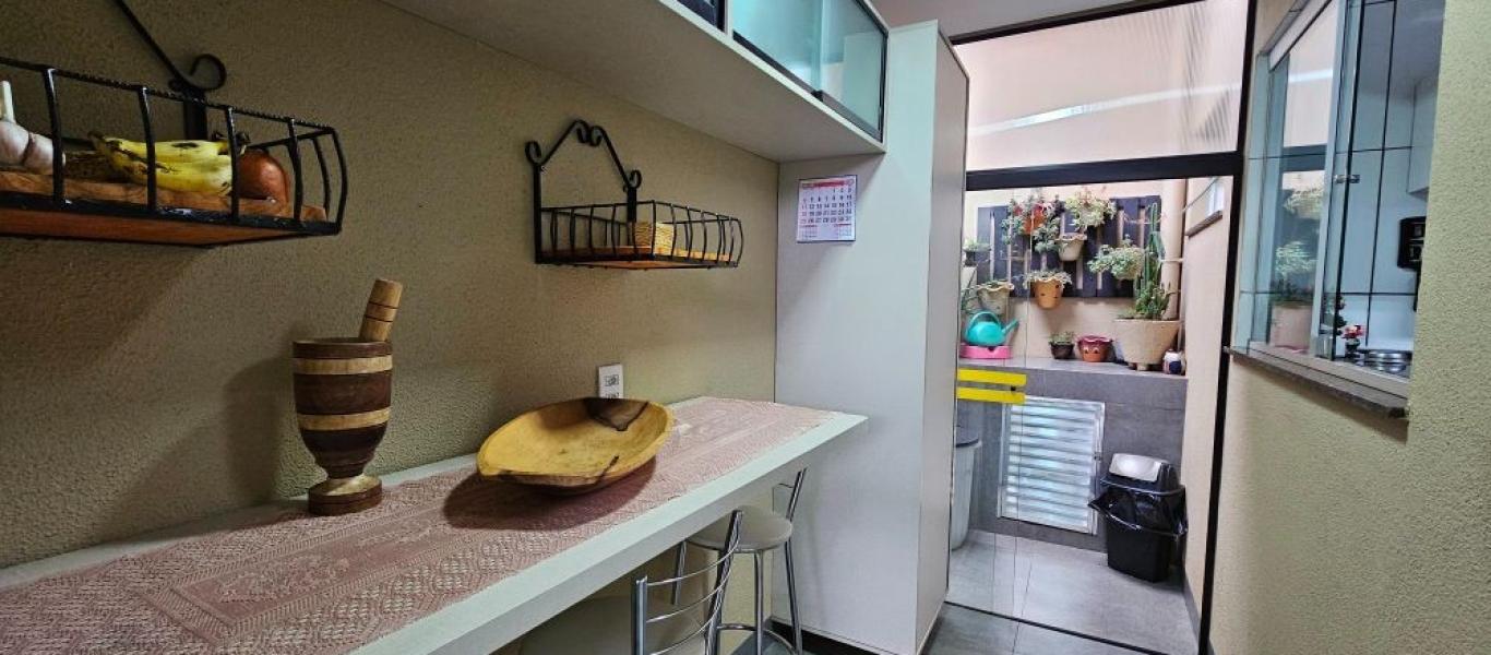 CASA NA SANTA CECILIA em Assis