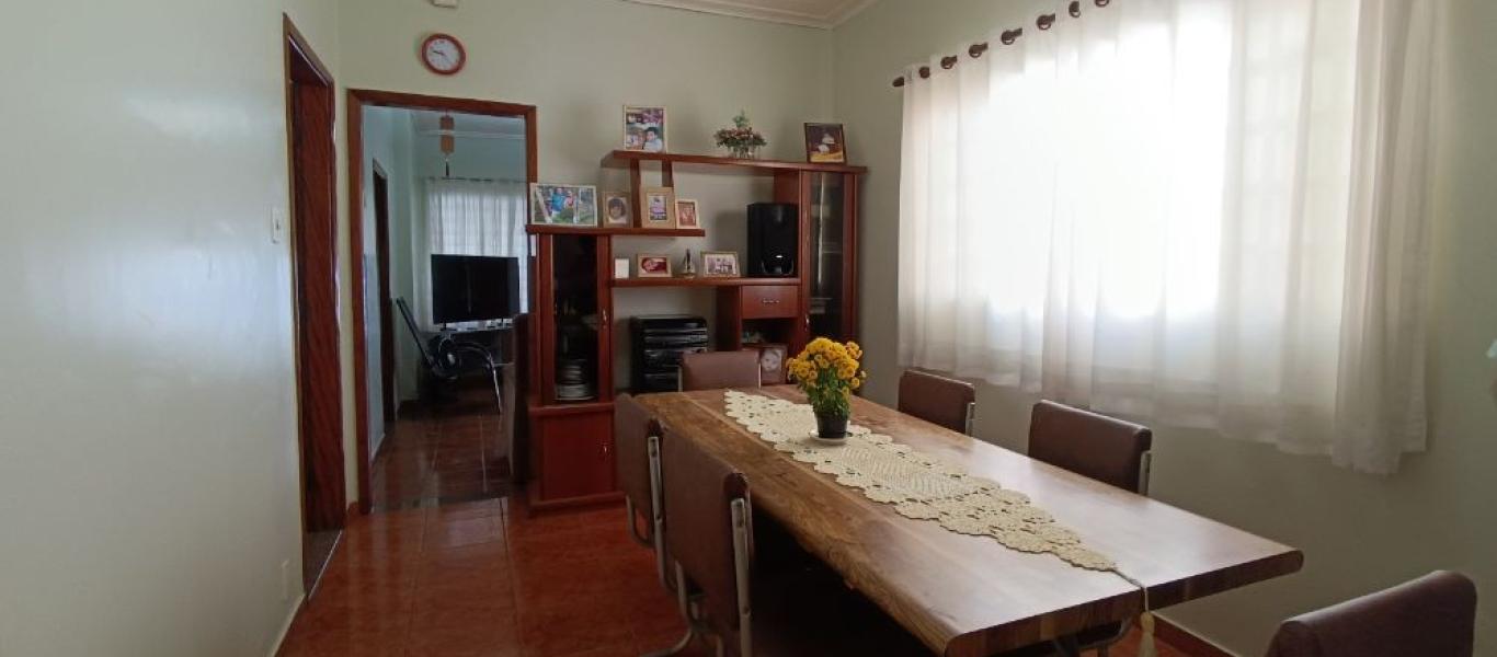 CASA NA Centro em Assis