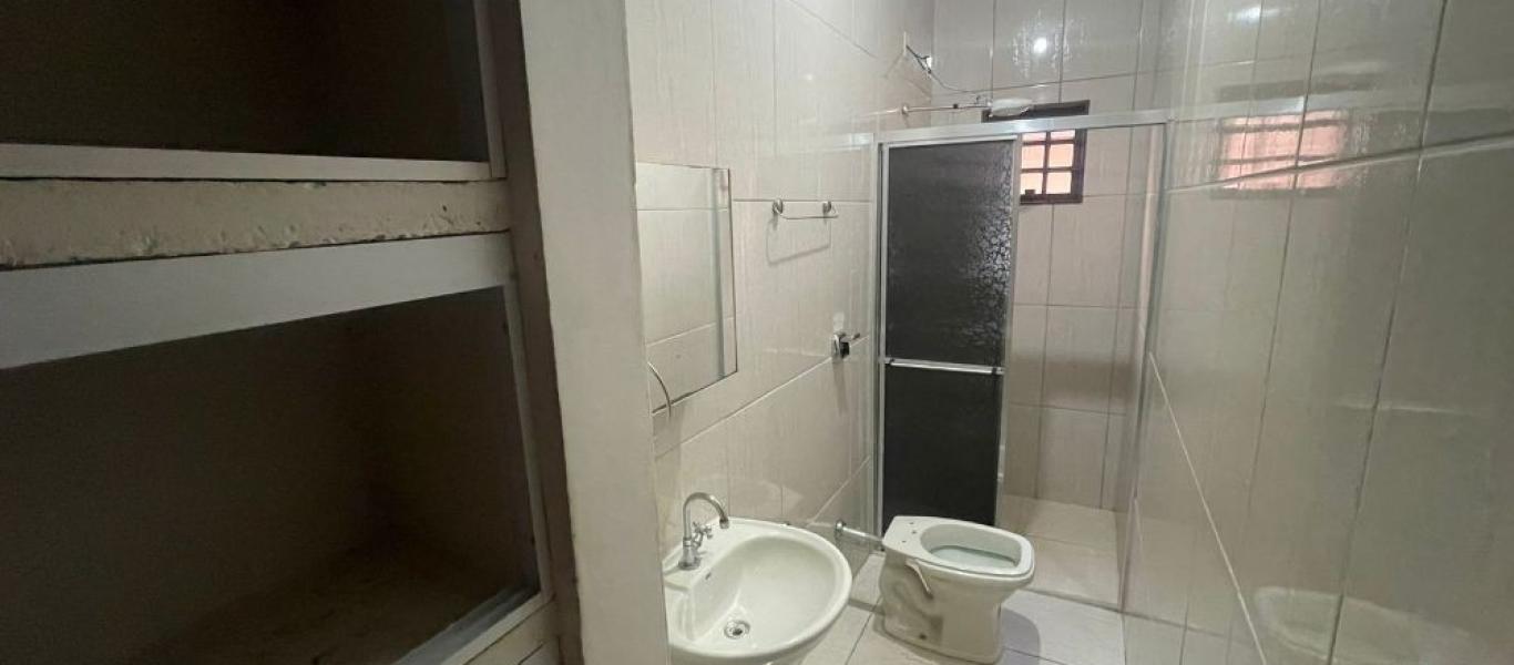 CASA NA Vila Carvalho em Assis