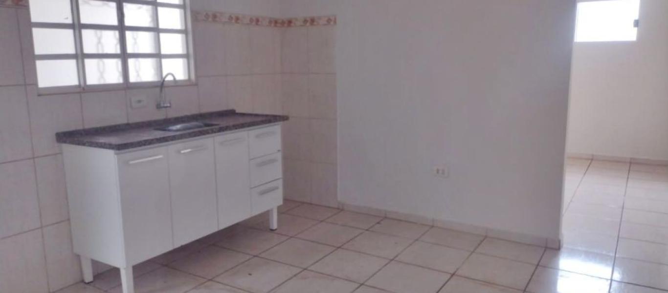 CASA NA TRIANGULO em Assis