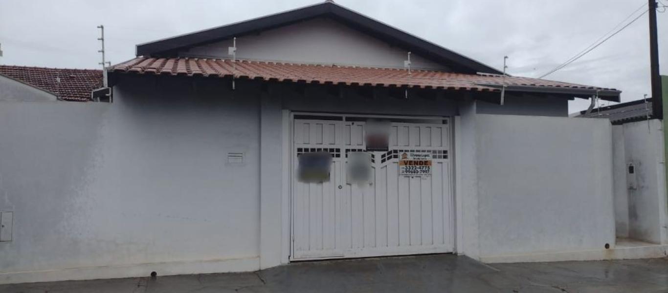 CASA NO PARQUE DAS FLORES em Assis
