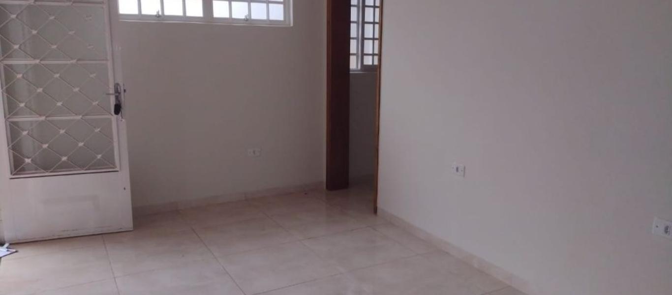 CASA NO PARQUE DAS FLORES em Assis