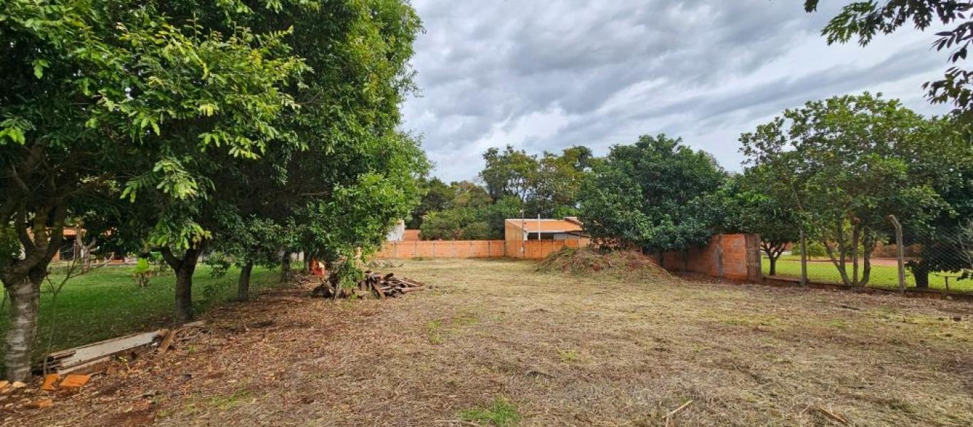 TERRENO NA CERVINHO em ASSIS