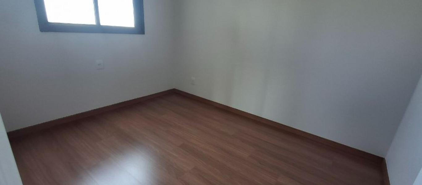 APARTAMENTO NA TERRA DE SANTO ANTONIO em Assis