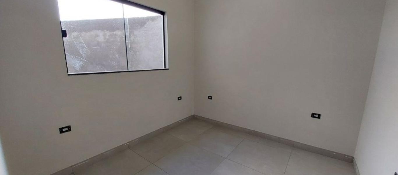 CASA NA Vila Tênis Clube em Assis