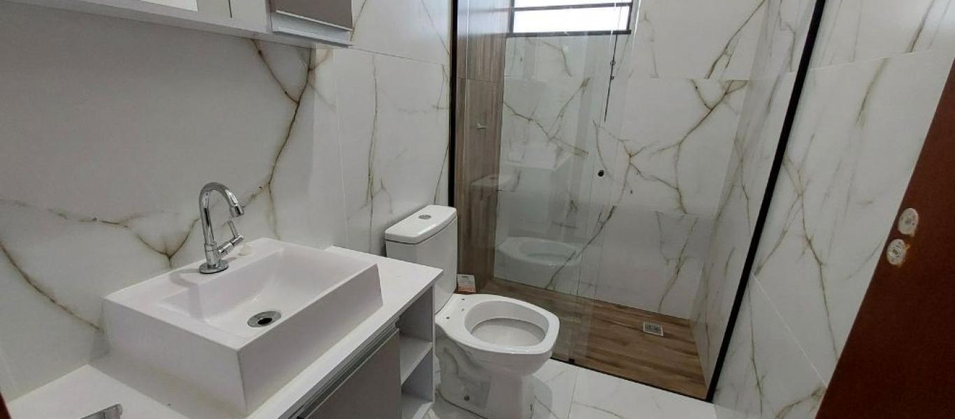 CASA NA Vila Tênis Clube em Assis