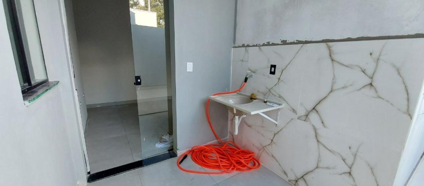 CASA NA Vila Tênis Clube em Assis