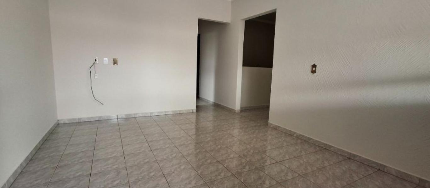 CASA NO Jardim Paraná em Assis