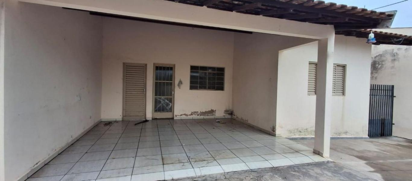 CASA NA BNH em Assis