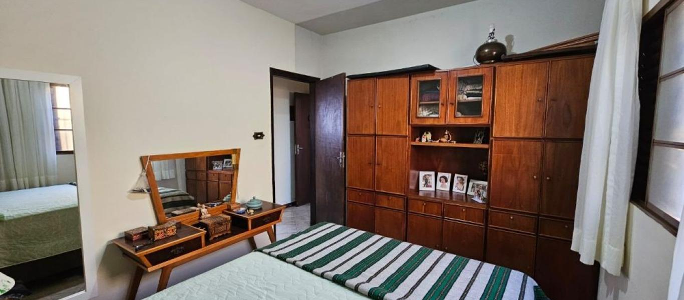 CASA NA Vila Adileta em Assis