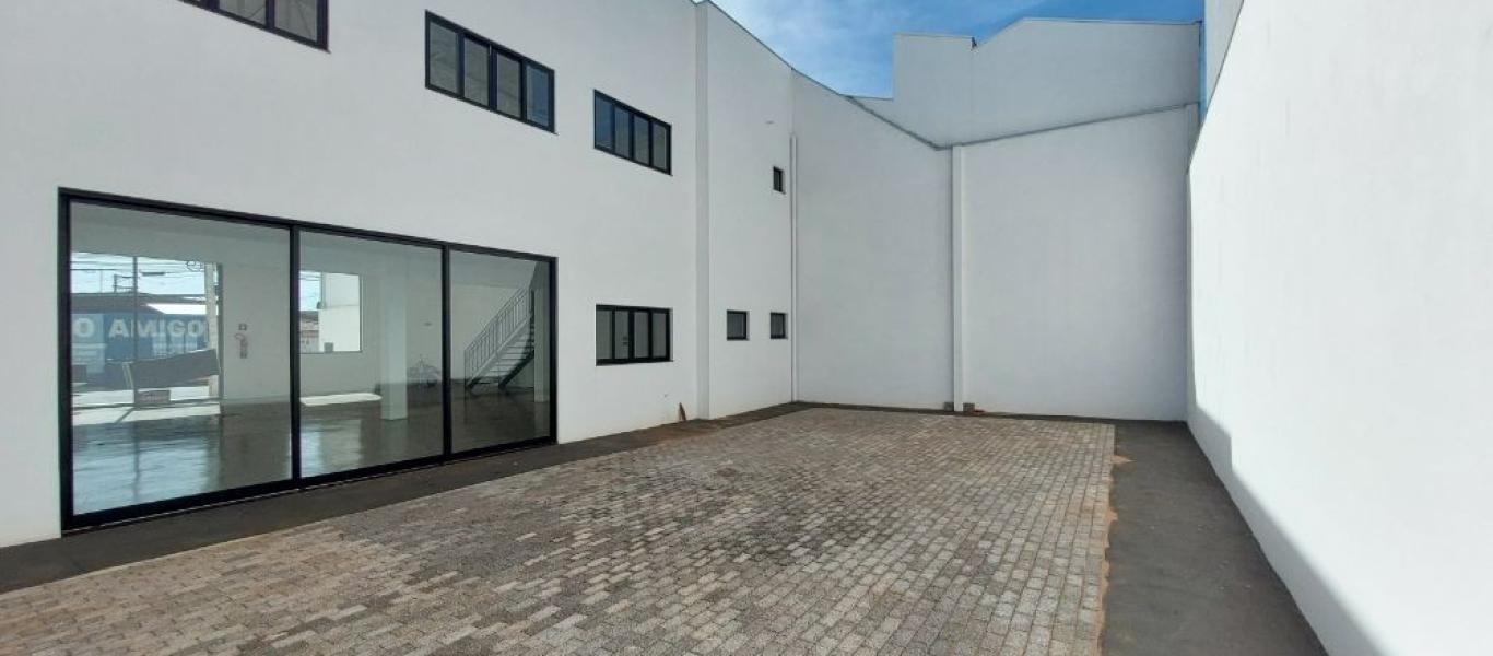 PONTO COMERCIAL NO JARDIM AEROPORTO em Assis