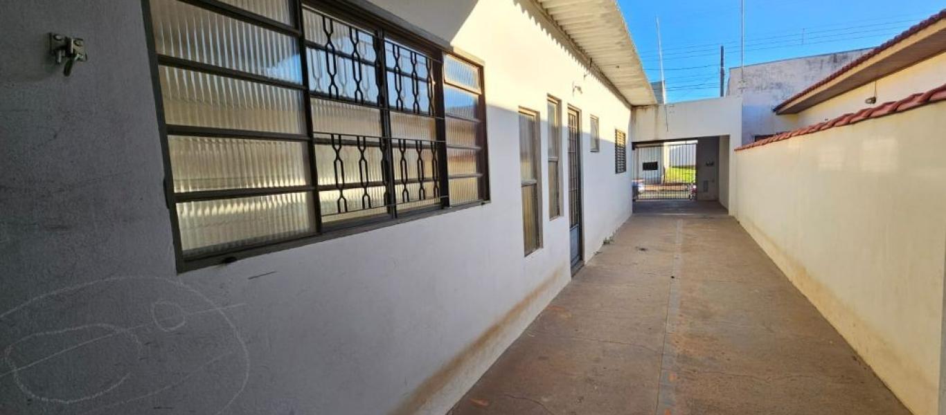 CASA NO Jardim Paraná em Assis