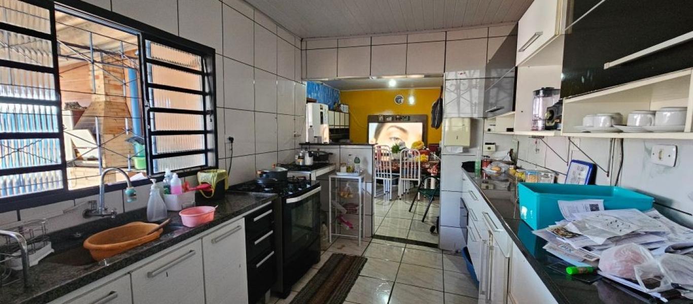 CASA NA Vila Xavier em Assis
