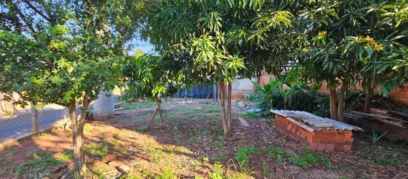 CASA NA Vila Xavier em Assis