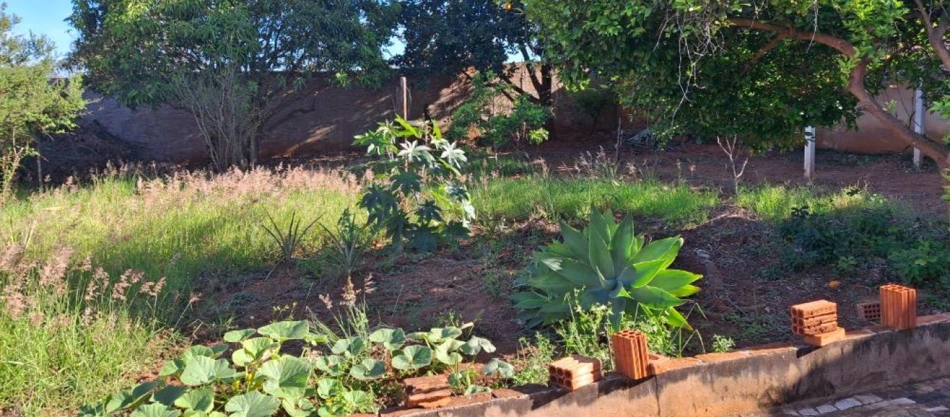 CHÁCARA NO Residencial Esmeralda Park em Assis