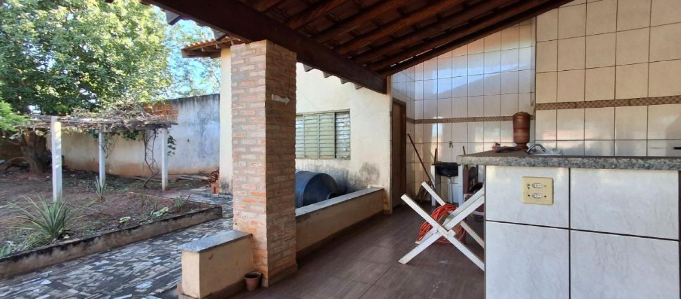 CHÁCARA NO Residencial Esmeralda Park em Assis