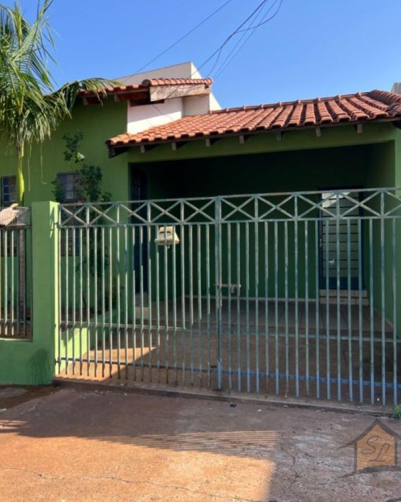 CASA NO Jardim Canadá em Assis