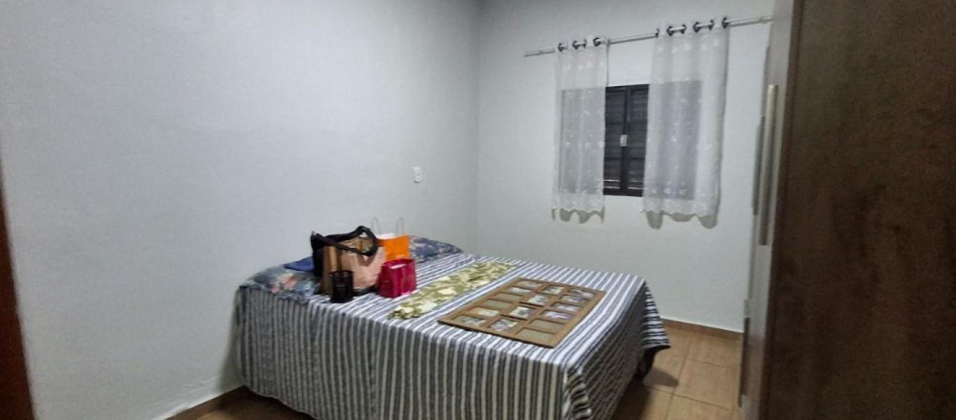 CASA NA Vila Carvalho em Assis