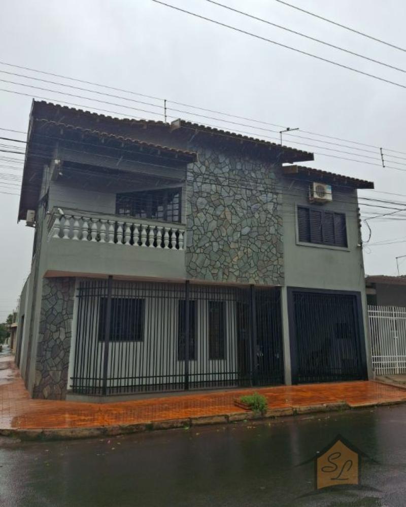 SOBRADO NA VILA RIBEIRO em Assis