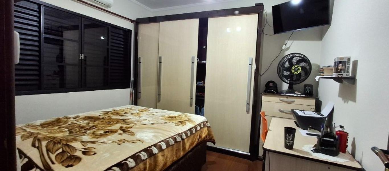 SOBRADO NA VILA RIBEIRO em Assis