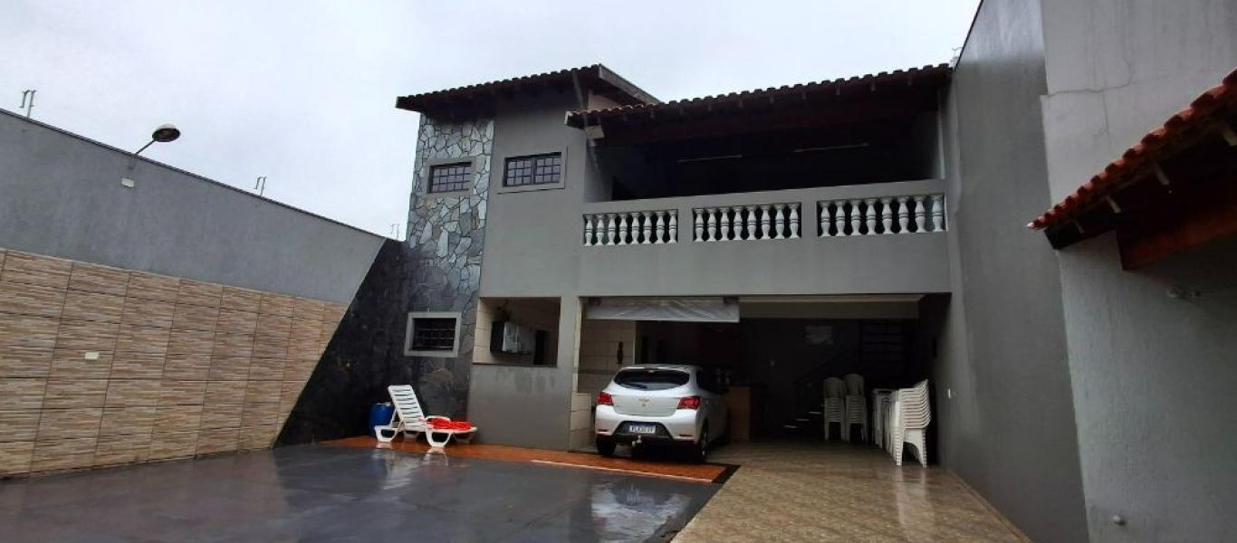 SOBRADO NA VILA RIBEIRO em Assis