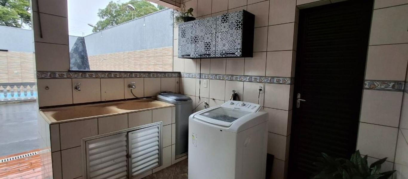 SOBRADO NA VILA RIBEIRO em Assis