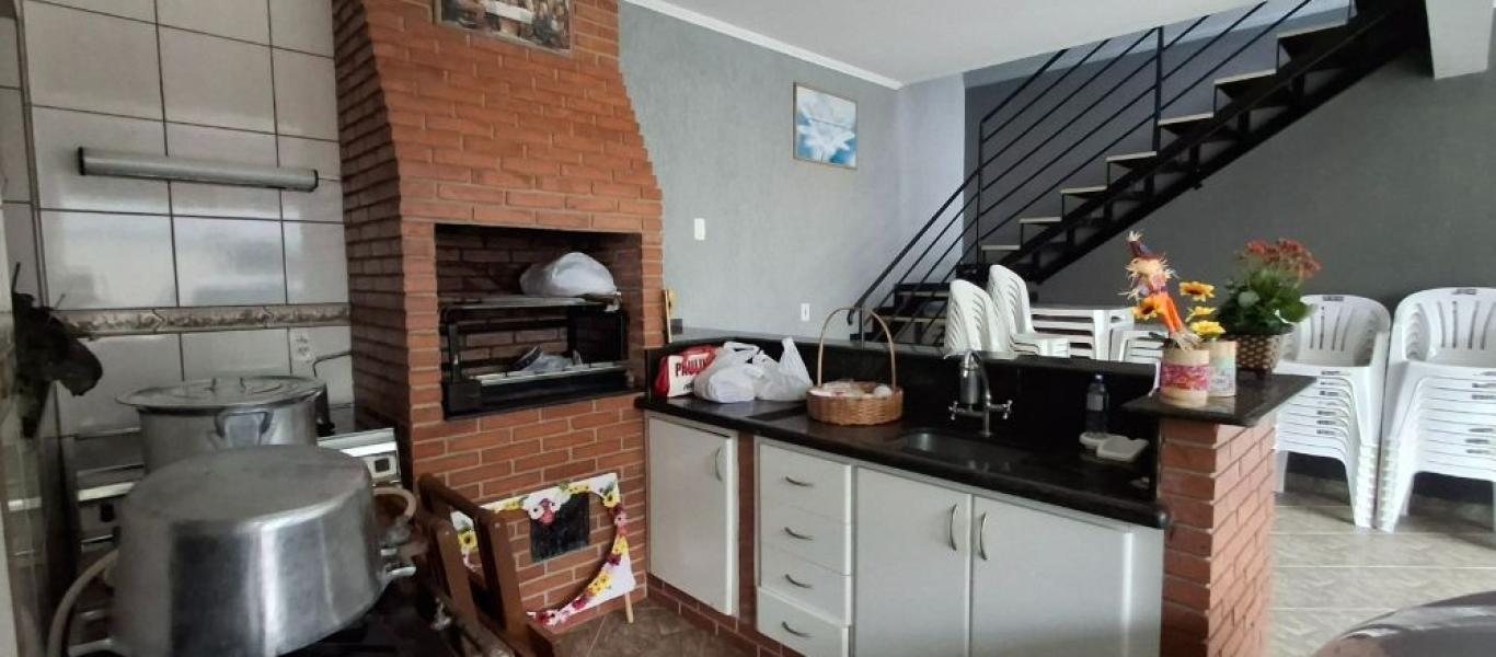 SOBRADO NA VILA RIBEIRO em Assis