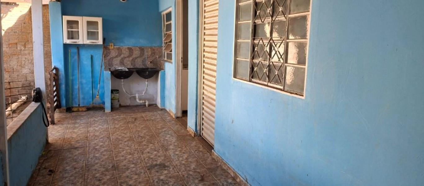 CASA NA Vila Maria Izabel em Assis