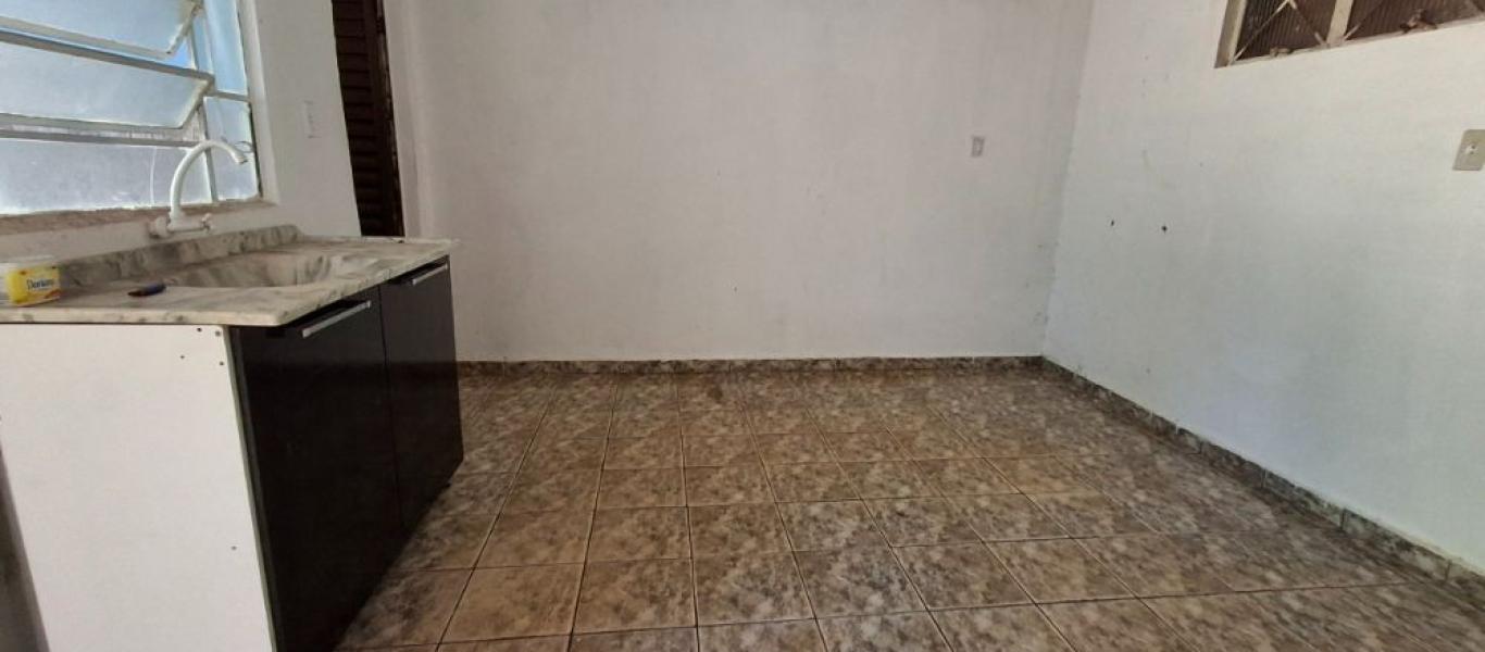 CASA NA Vila Maria Izabel em Assis