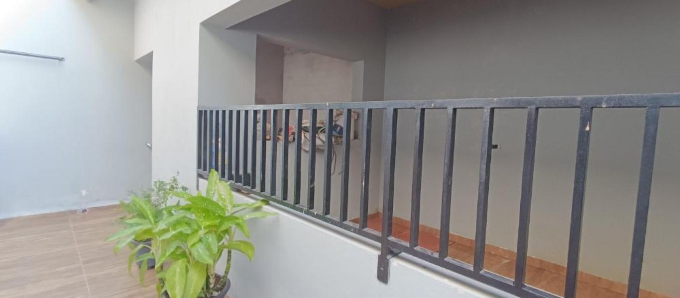 CASA NO Parque dos Pássaros em Cândido Mota