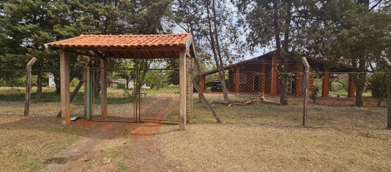 CHÁCARA NA RANCHO MÉXICO em Assis