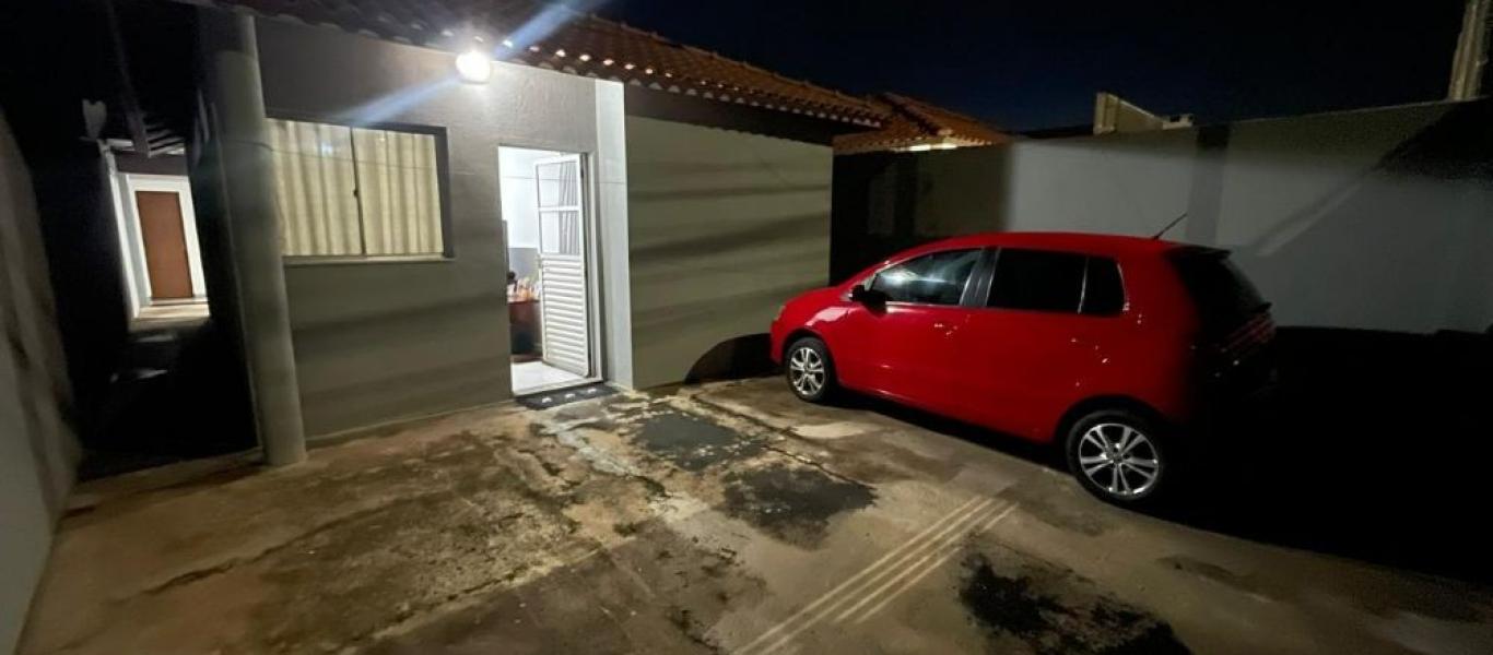 CASA NA PARQUR COLINAS em Assis