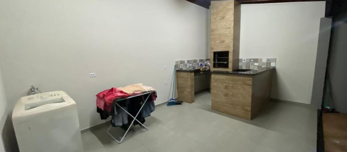 CASA NA PARQUR COLINAS em Assis