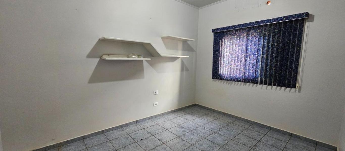 CHÁCARA NA CHÁCARA ALVORADA em Assis